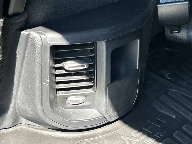 Used 2024 RAM 2500 Tradesman w/ Chrome Appearance Group AWD/4WD image 21