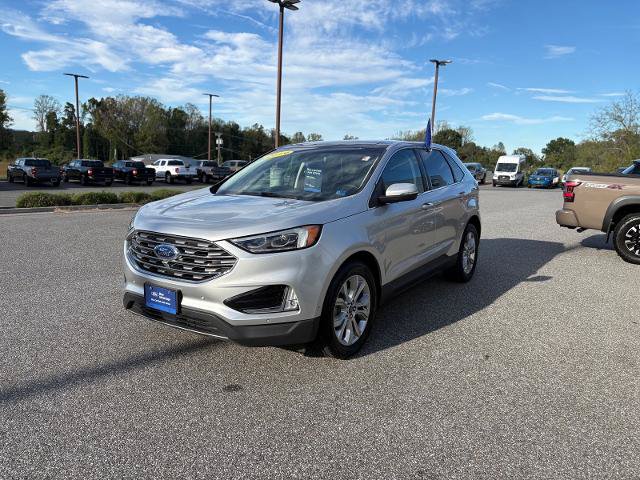 Certified 2019 Ford Edge Titanium w/ Equipment Group 301A FWD image 7