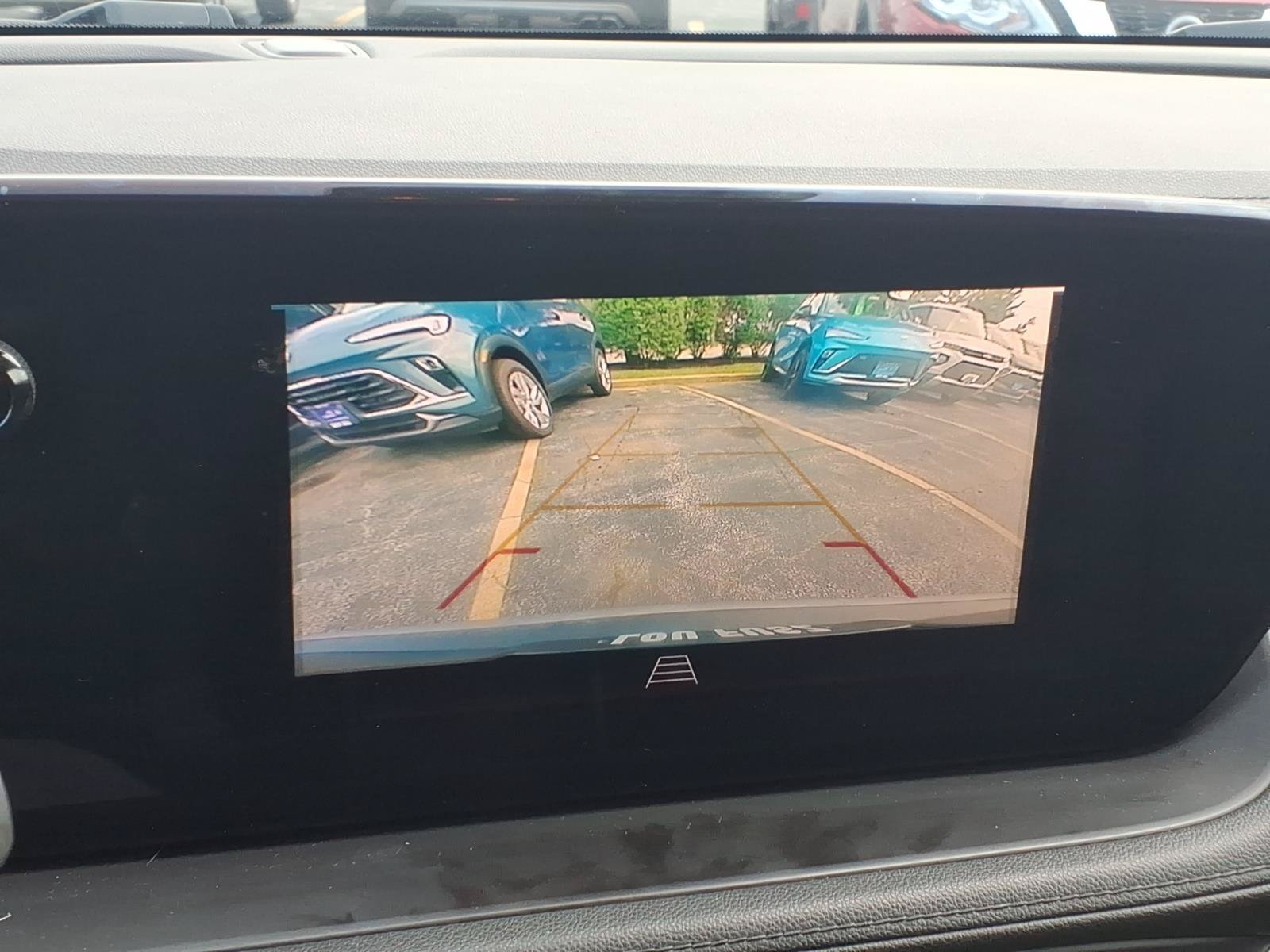 Used 2024 Buick Encore GX Preferred FWD image 8