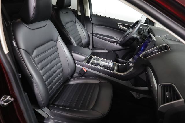 Certified 2024 Ford Edge SEL w/ Convenience Package AWD/4WD image 10