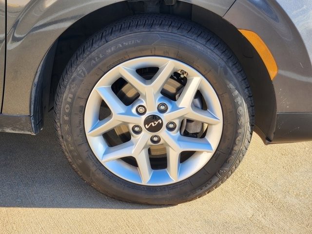 Used 2023 Kia Soul LX w/ Option Group 015 image 10