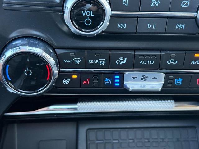 Certified 2024 Ford F150 Platinum w/ Equipment Group 703A Plus AWD/4WD image 18