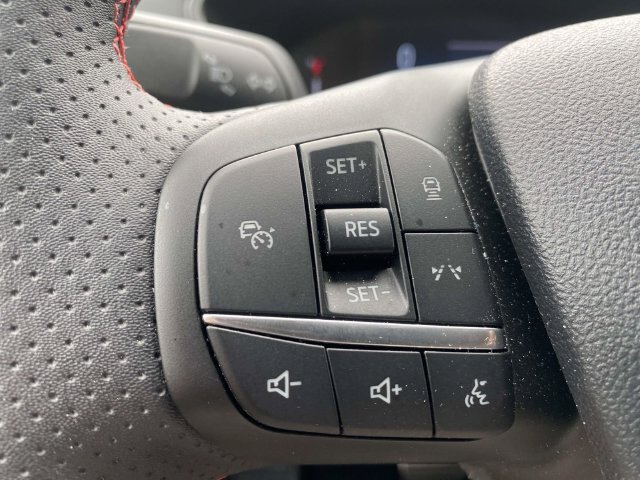 Certified 2024 Ford Escape ST-Line w/ Tech Pack #1 AWD/4WD image 20