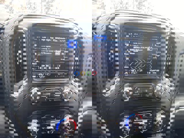 Used 2021 GMC Sierra 1500 AT4 w/ AT4 Premium Package image 15