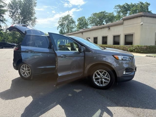 Certified 2024 Ford Edge SEL w/ Convenience Package AWD/4WD image 18