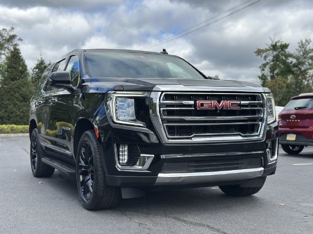 Used 2023 GMC Yukon SLT w/ SLT Premium Package AWD/4WD image 53