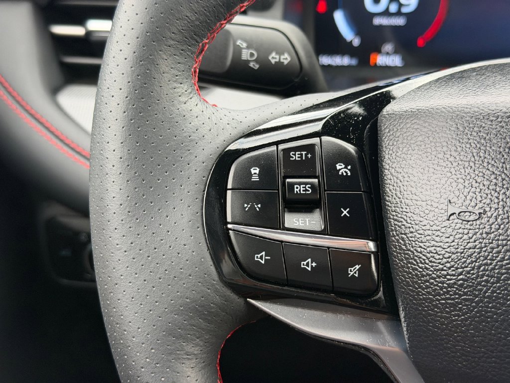 Certified 2026 Ford Explorer ST-Line RWD image 32