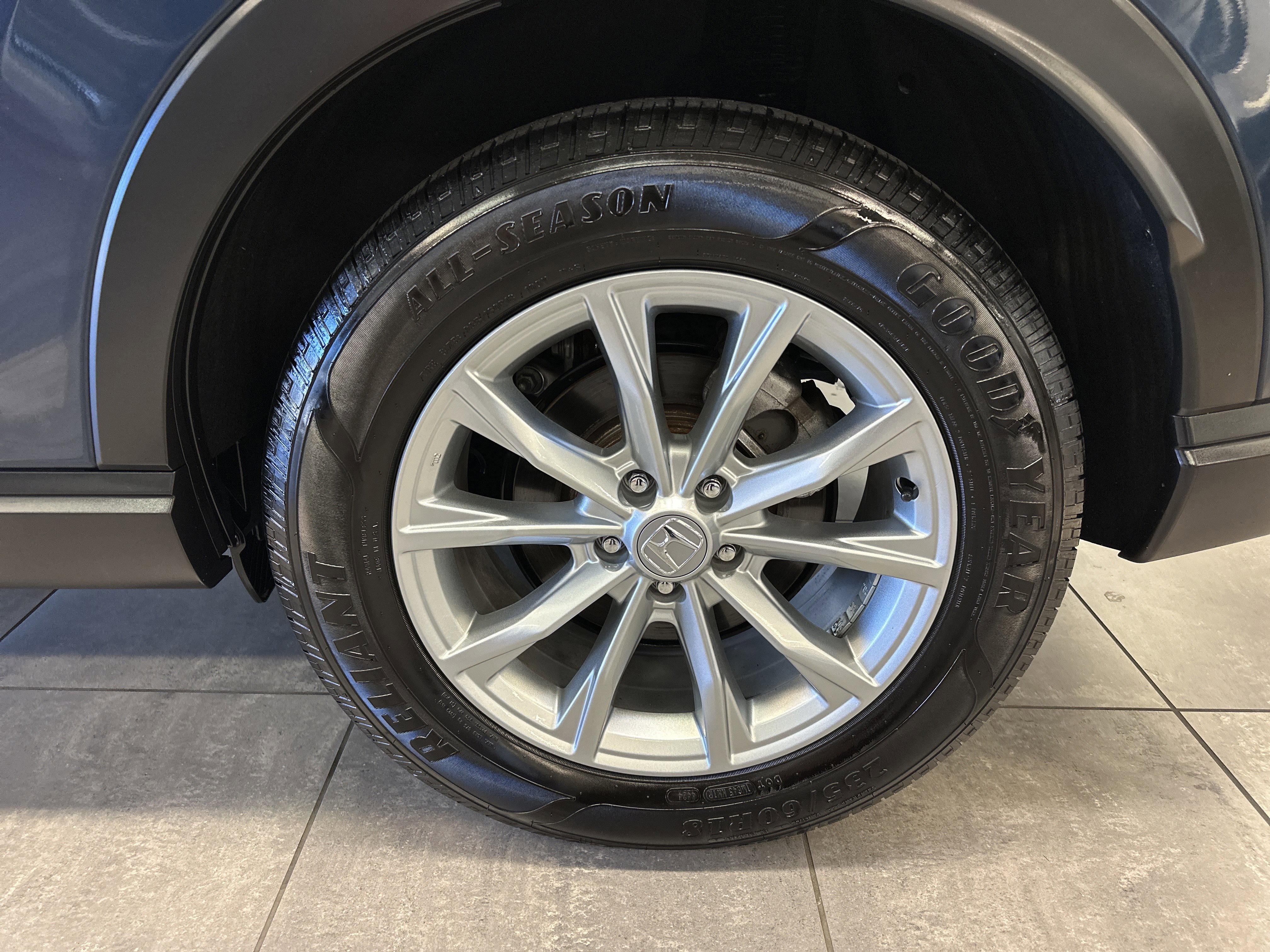 Used 2024 Honda CR-V EX image 17