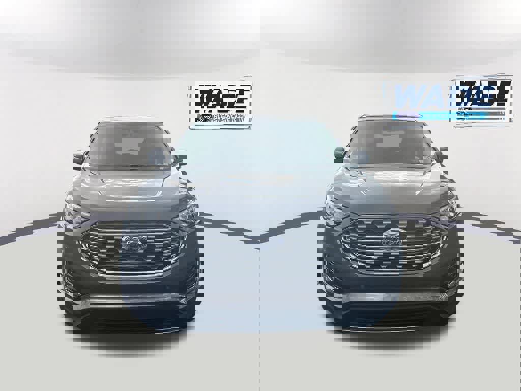 Certified 2024 Ford Edge Titanium image 2