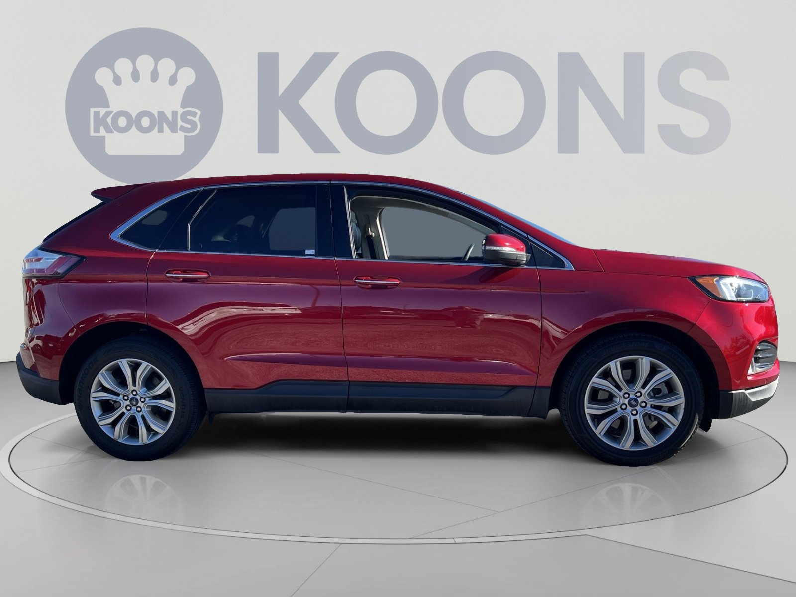 Certified 2022 Ford Edge Titanium AWD/4WD image 8