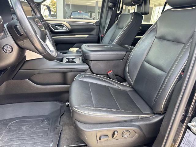 Used 2021 GMC Yukon XL SLT w/ SLT Premium Package image 21