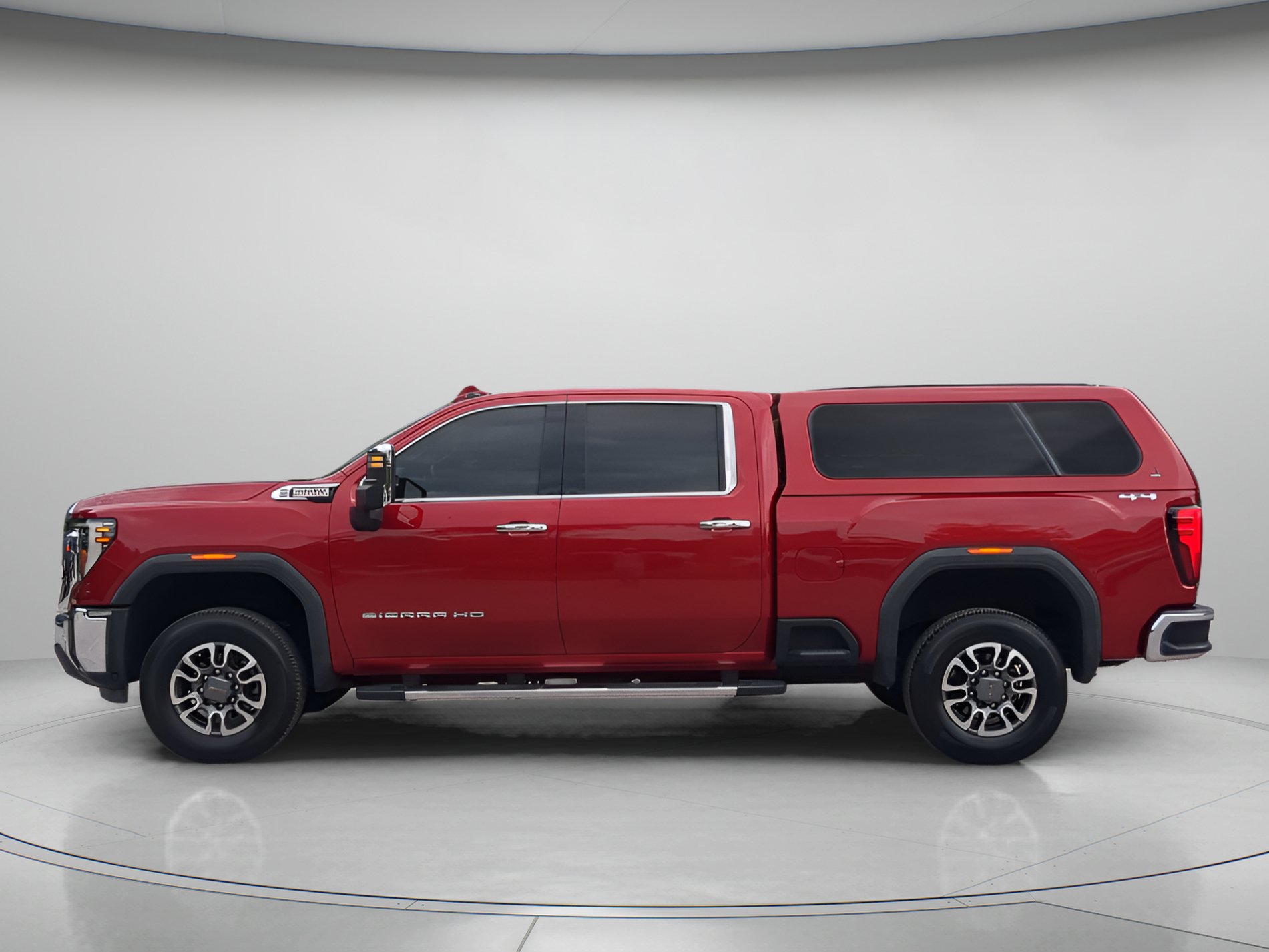 Used 2024 GMC Sierra 2500 SLT w/ SLT Premium Package AWD/4WD image 43