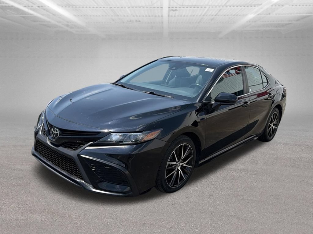 Used 2021 Toyota Camry SE FWD image 4