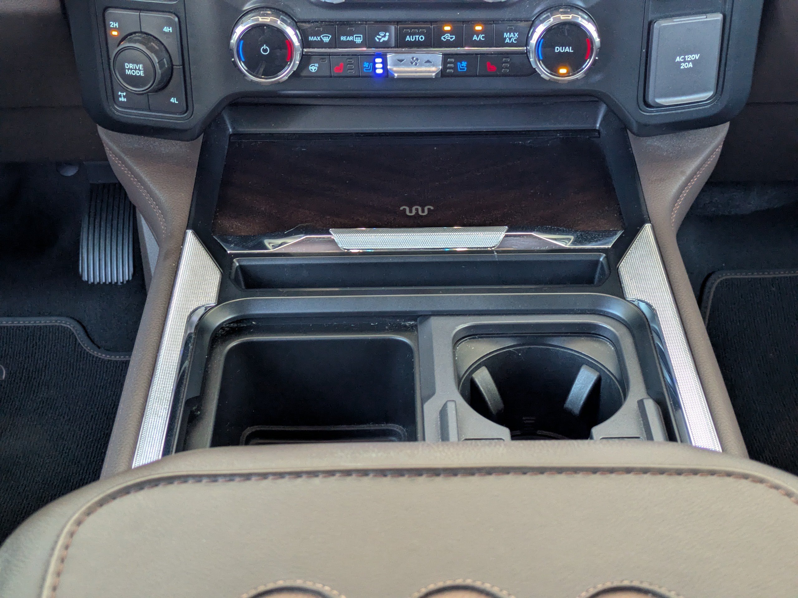 Certified 2023 Ford F350 King Ranch AWD/4WD image 20