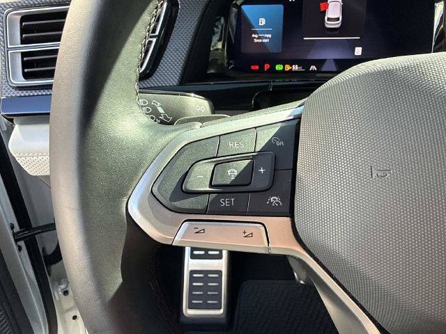 Used 2025 Volkswagen Atlas Cross Sport SEL Premium R-Line AWD/4WD image 22