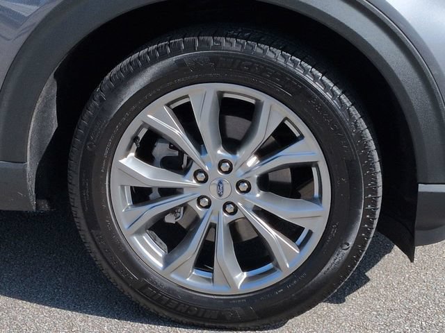 Certified 2022 Ford Explorer Limited AWD/4WD image 11