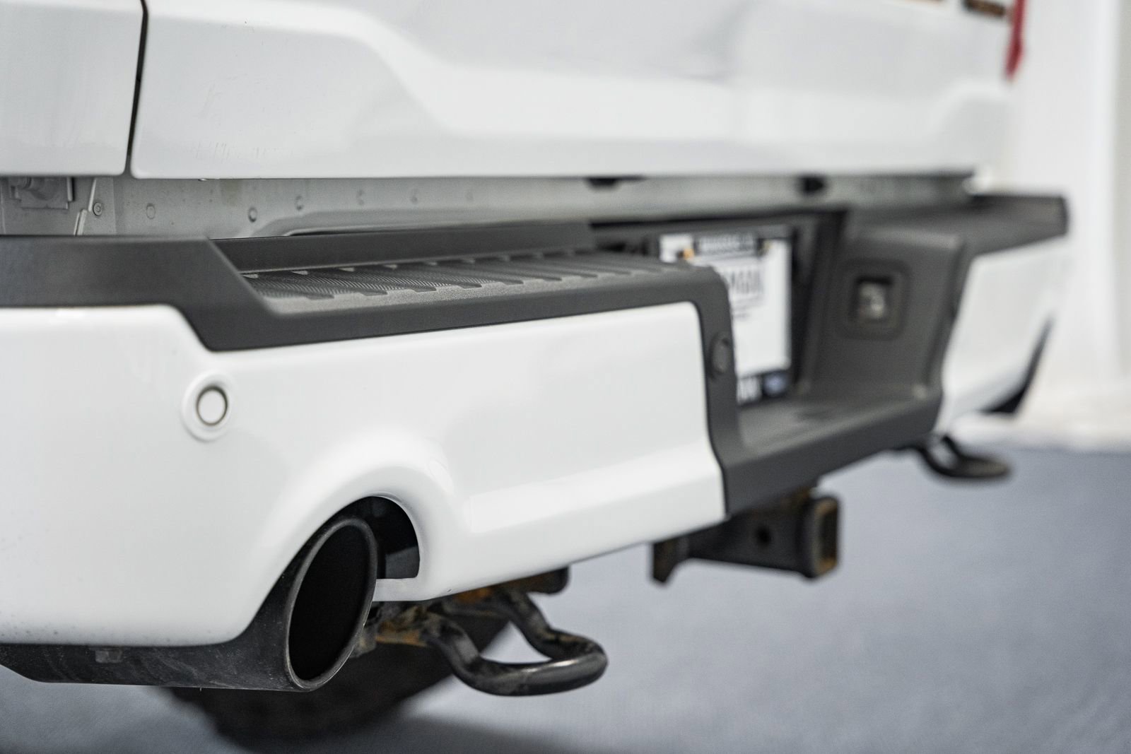 Certified 2022 Ford F150 Tremor w/ Equipment Group 402A High image 9