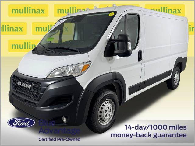 Used 2025 RAM ProMaster 2500 w/ Convenience Group FWD image 14