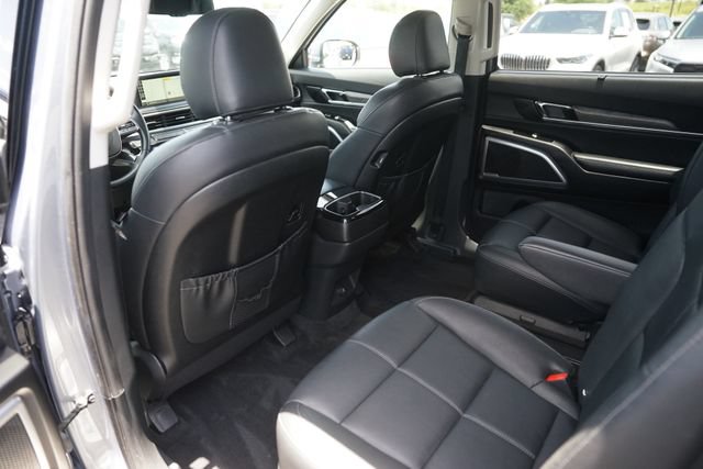 Used 2020 Kia Telluride EX w/ EX Premium Package AWD/4WD image 12