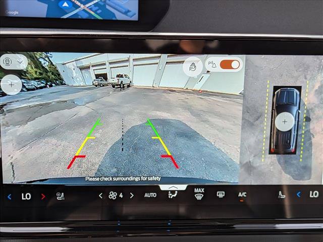 Certified 2025 Ford Expedition Active AWD/4WD image 15