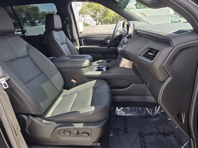 Used 2023 Chevrolet Suburban RST w/ Sport Performance Package AWD/4WD image 19