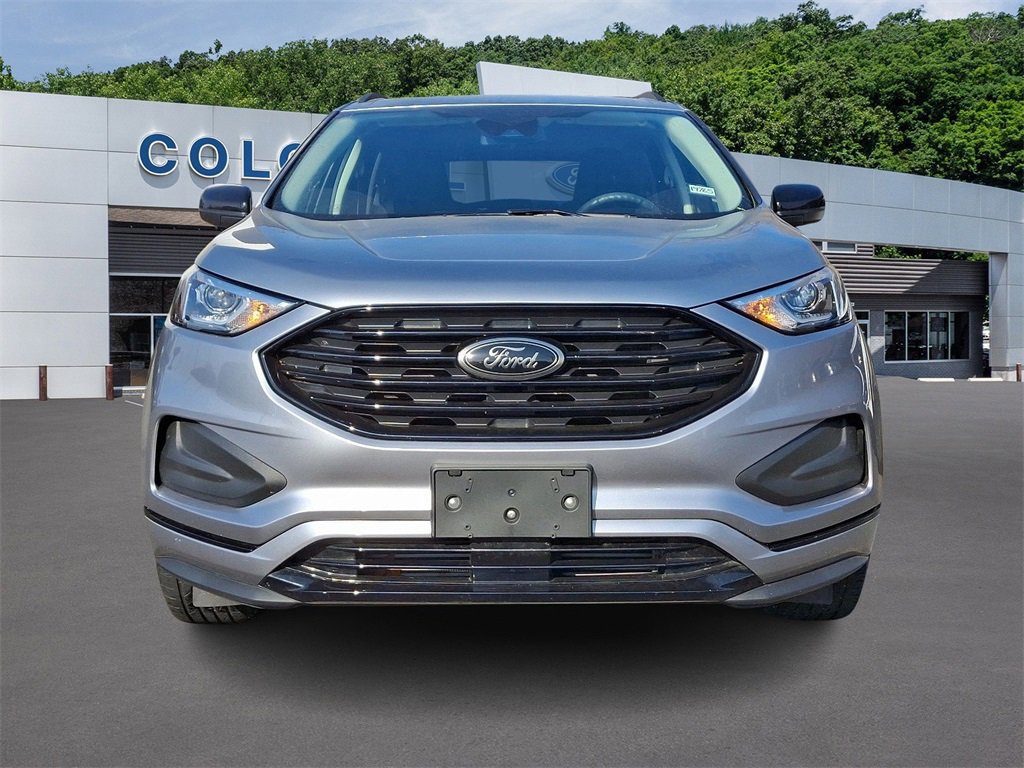 Certified 2022 Ford Edge SE w/ Black Appearance Package image 7