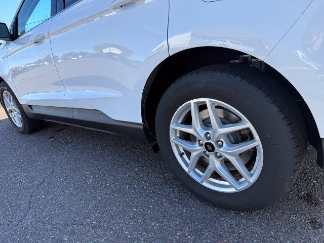 Certified 2024 Ford Edge SEL AWD/4WD image 19