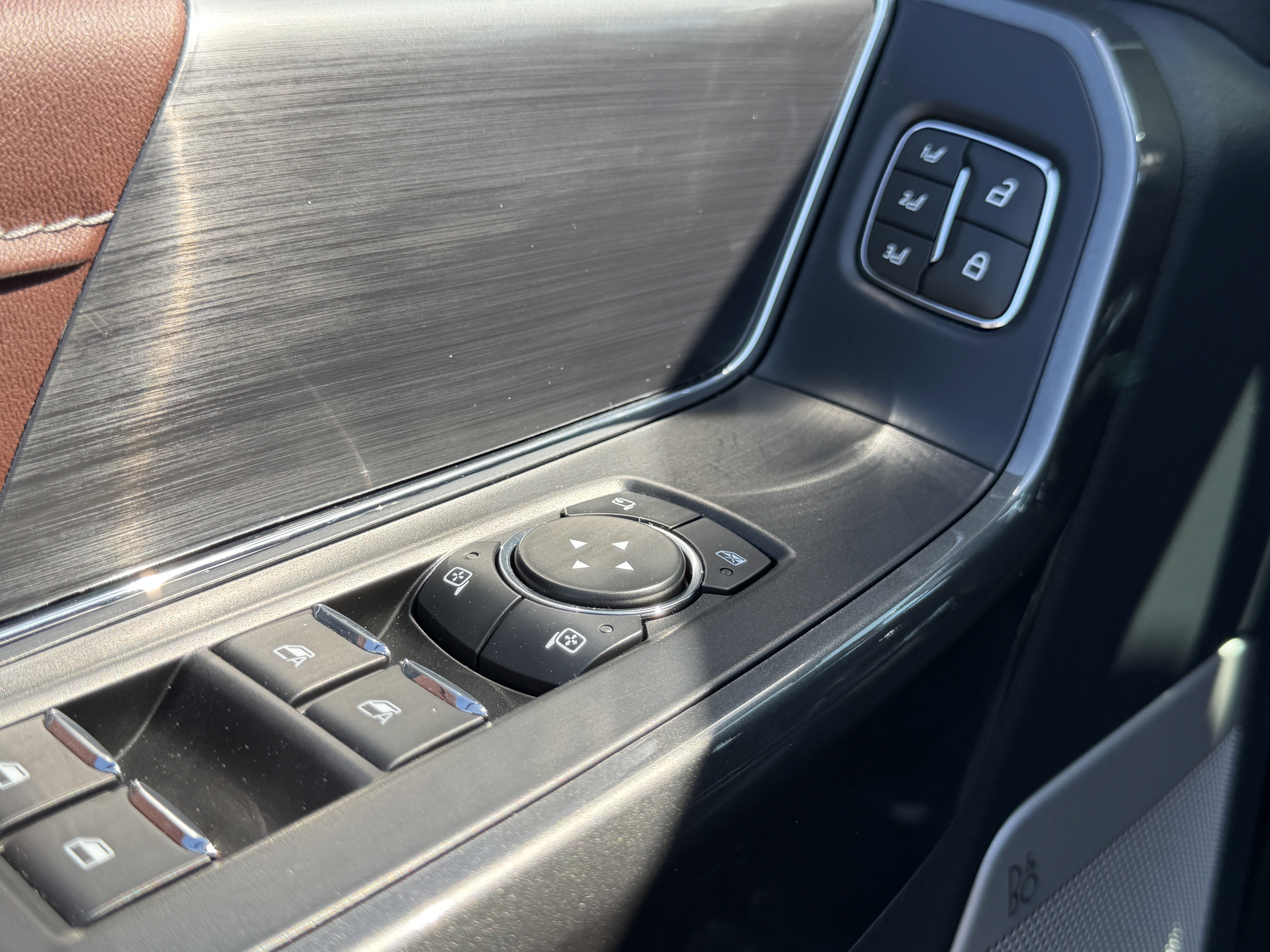 Certified 2023 Ford F150 Lariat w/ Equipment Group 502A High image 13