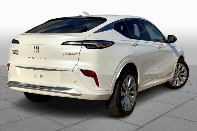 Used 2024 Buick Envista Avenir image 12