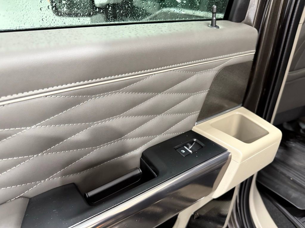 Certified 2025 Ford F450 Platinum w/ Platinum Plus Package image 20