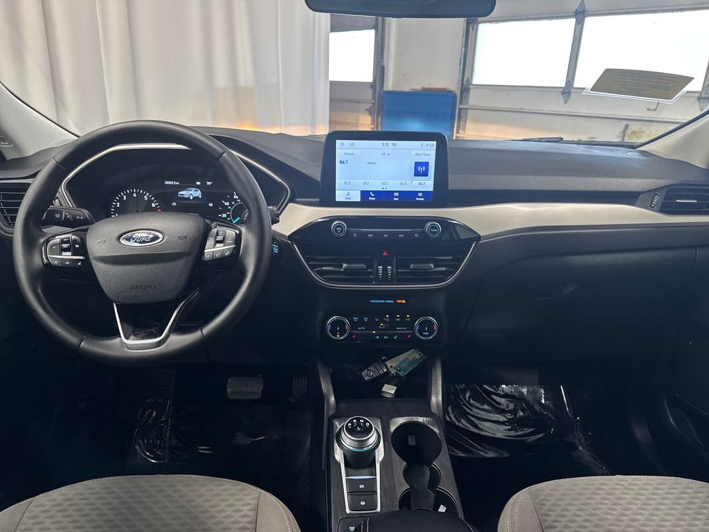 Certified 2022 Ford Escape SE w/ Convenience Package AWD/4WD image 12