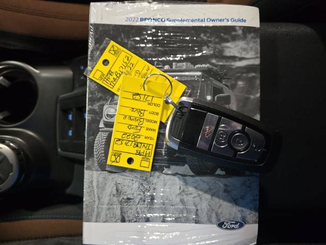 Certified 2022 Ford Bronco Outer Banks AWD/4WD image 9