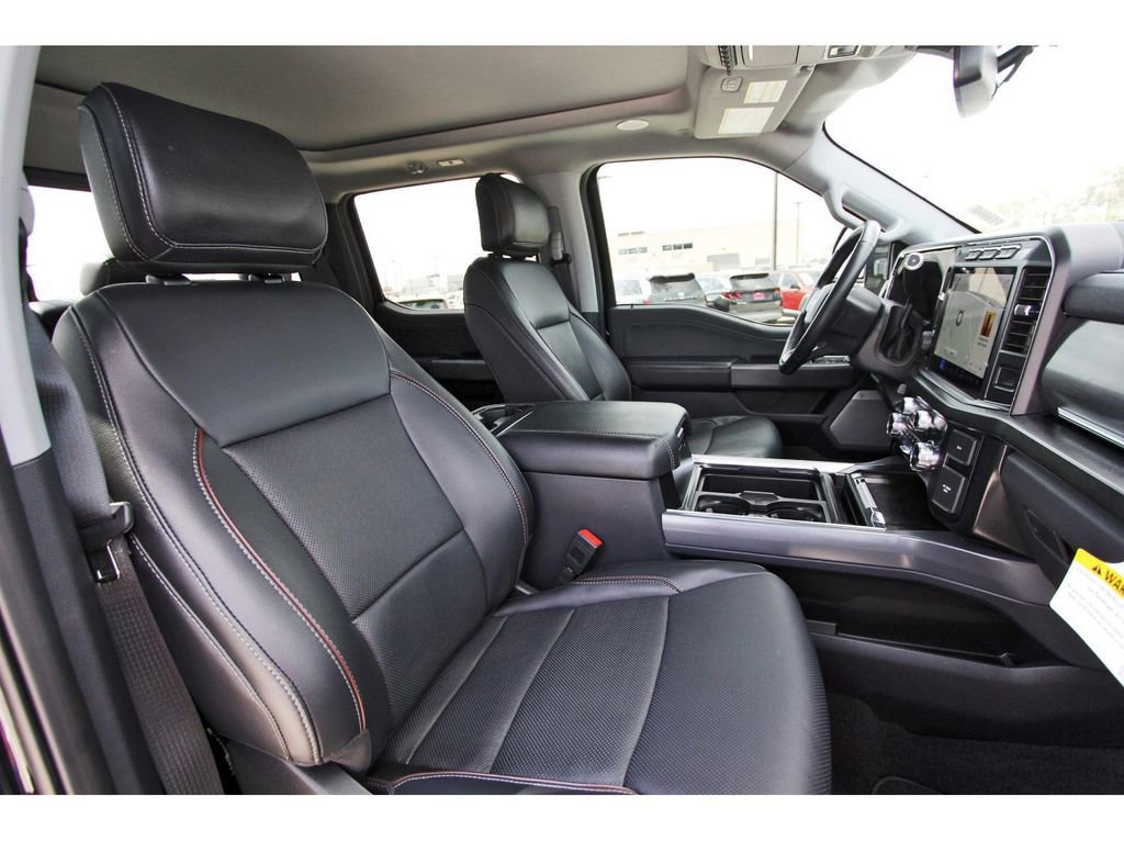 Certified 2024 Ford F250 Lariat w/ Lariat Ultimate Package image 27