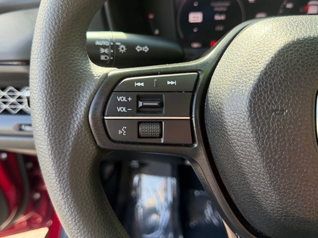 Used 2024 Honda Accord EX image 23