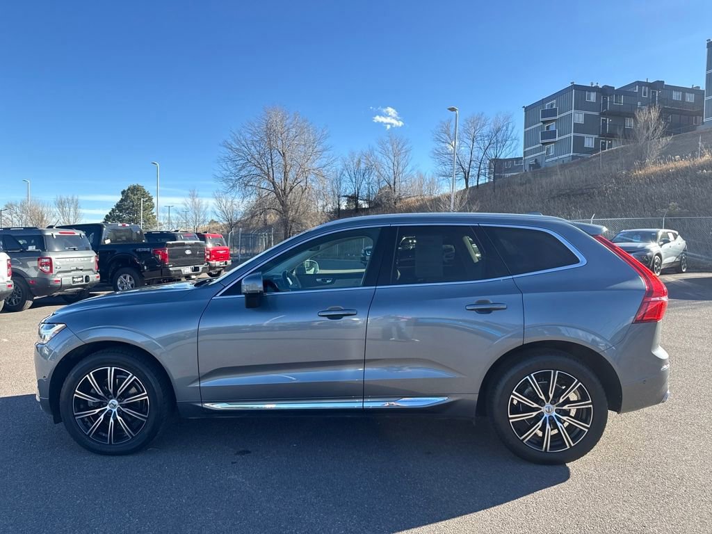 Used 2019 Volvo XC60 T5 Inscription image 2