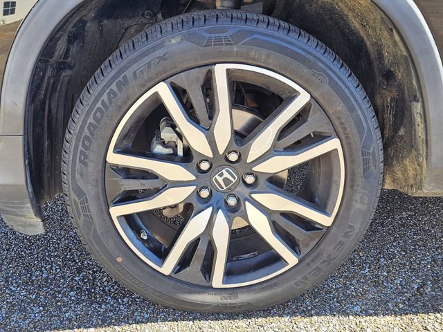 Used 2020 Honda Pilot Elite image 32