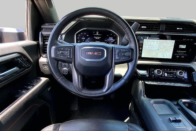 Used 2025 GMC Sierra 2500 AT4 w/ AT4 Premium Plus Package AWD/4WD image 6
