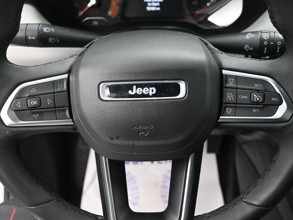 Used 2023 Jeep Compass Limited AWD/4WD image 17