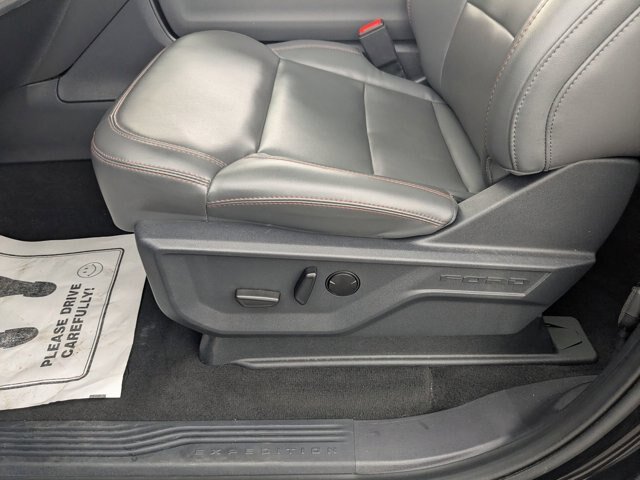 Certified 2025 Ford Expedition Max Active AWD/4WD image 14