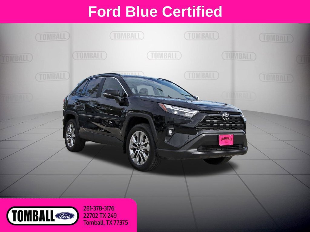 Used 2025 Toyota RAV4 XLE Premium w/ Blackout Package (GST)