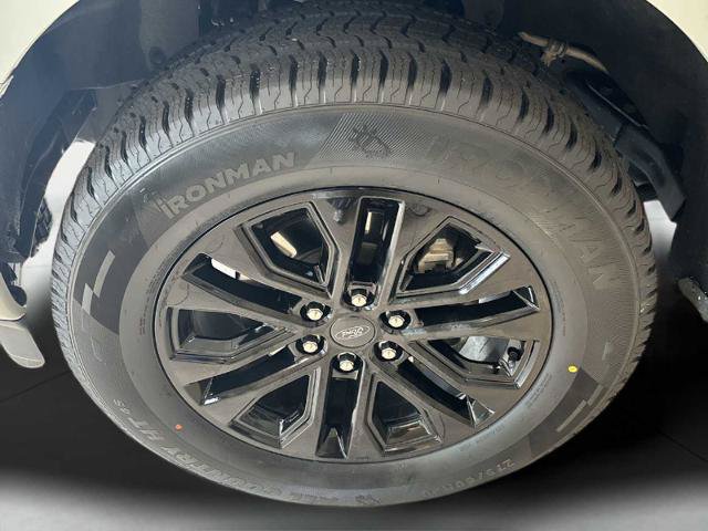 Certified 2024 Ford F150 Lariat w/ Equipment Group 502A High AWD/4WD image 32