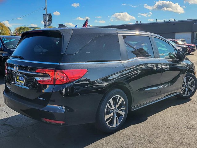 Used 2023 Honda Odyssey Touring image 5