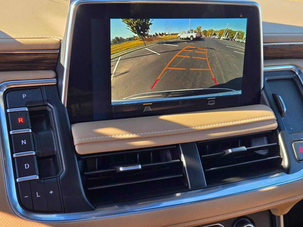 Used 2022 Chevrolet Tahoe Premier AWD/4WD image 30