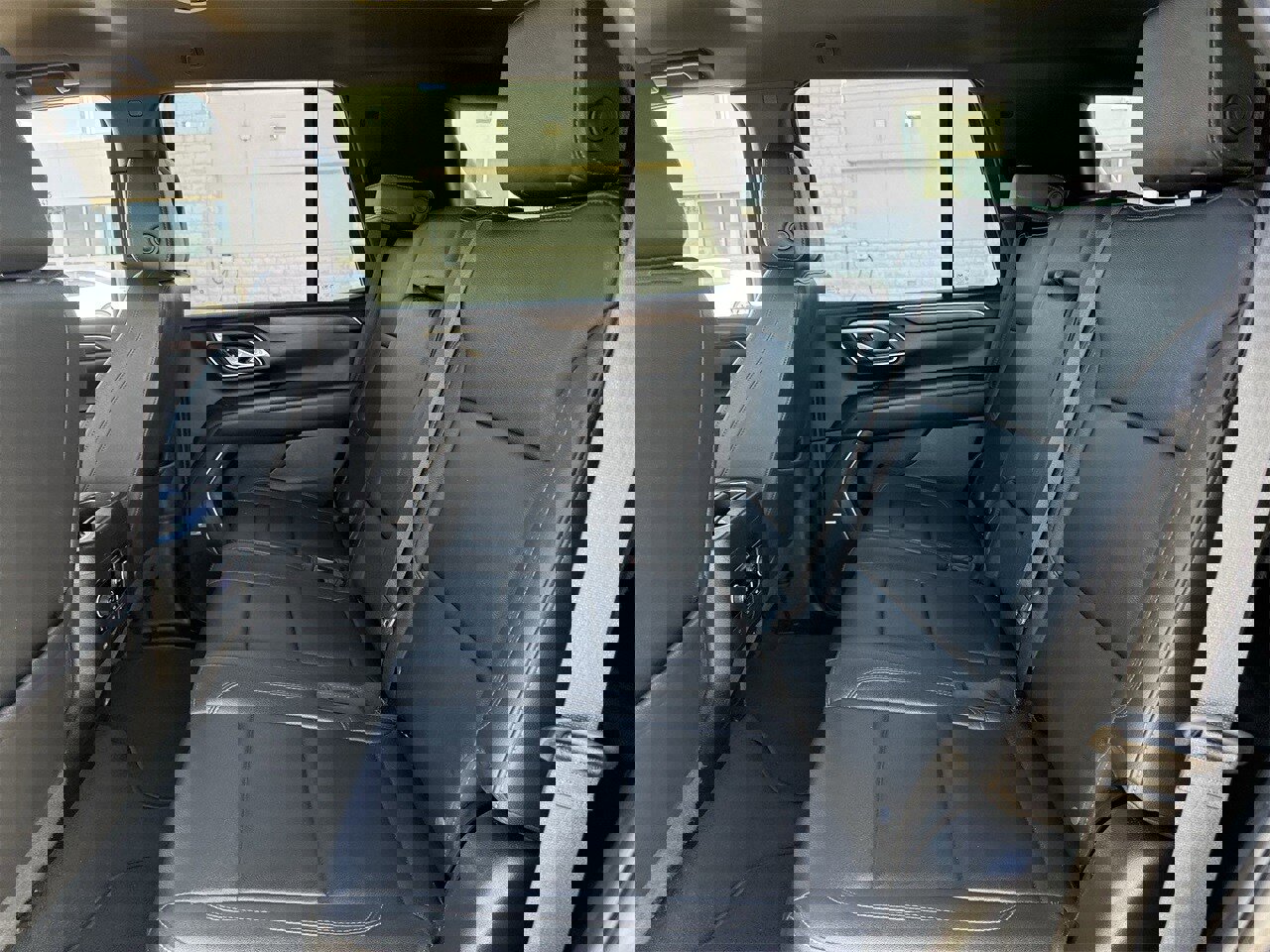 Used 2023 Chevrolet Tahoe LT w/ Luxury Package image 26