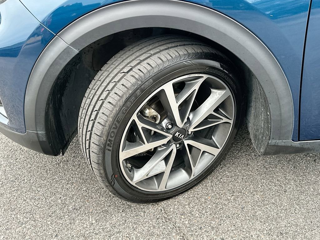 Used 2020 Kia Niro Touring FWD image 24