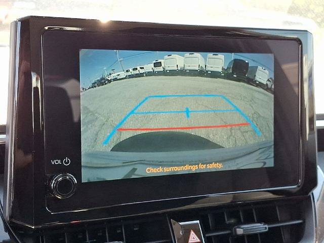 Used 2025 Toyota Corolla LE FWD image 18