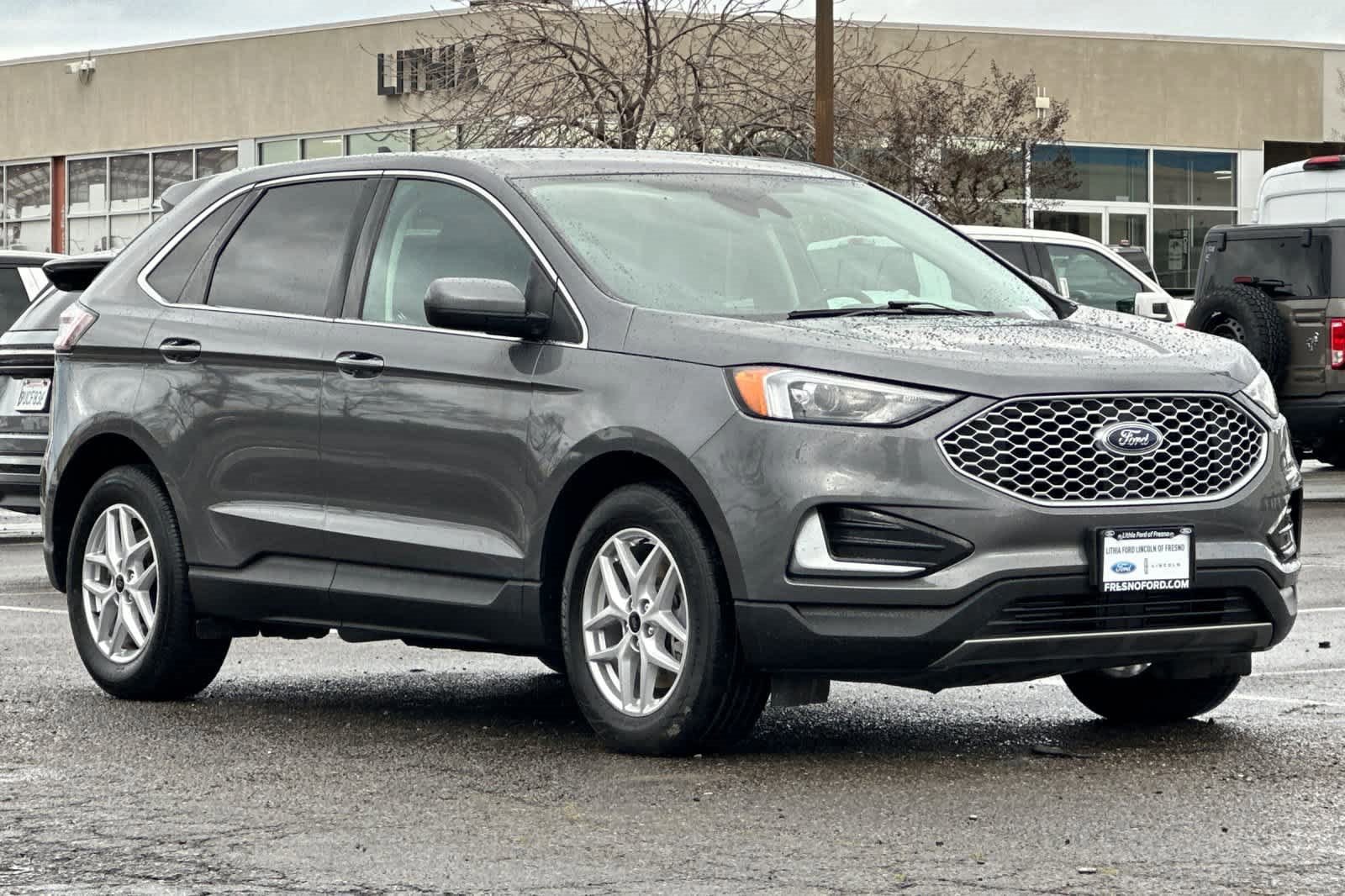 Certified 2024 Ford Edge SEL image 7