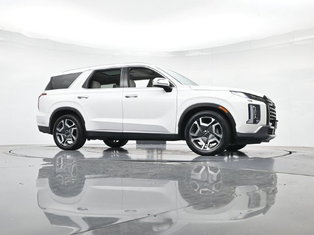 Used 2024 Hyundai Palisade Limited FWD image 37