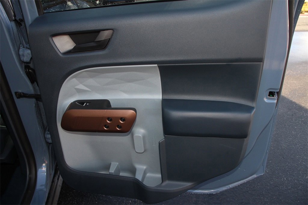 Certified 2024 Ford Maverick Lariat image 27