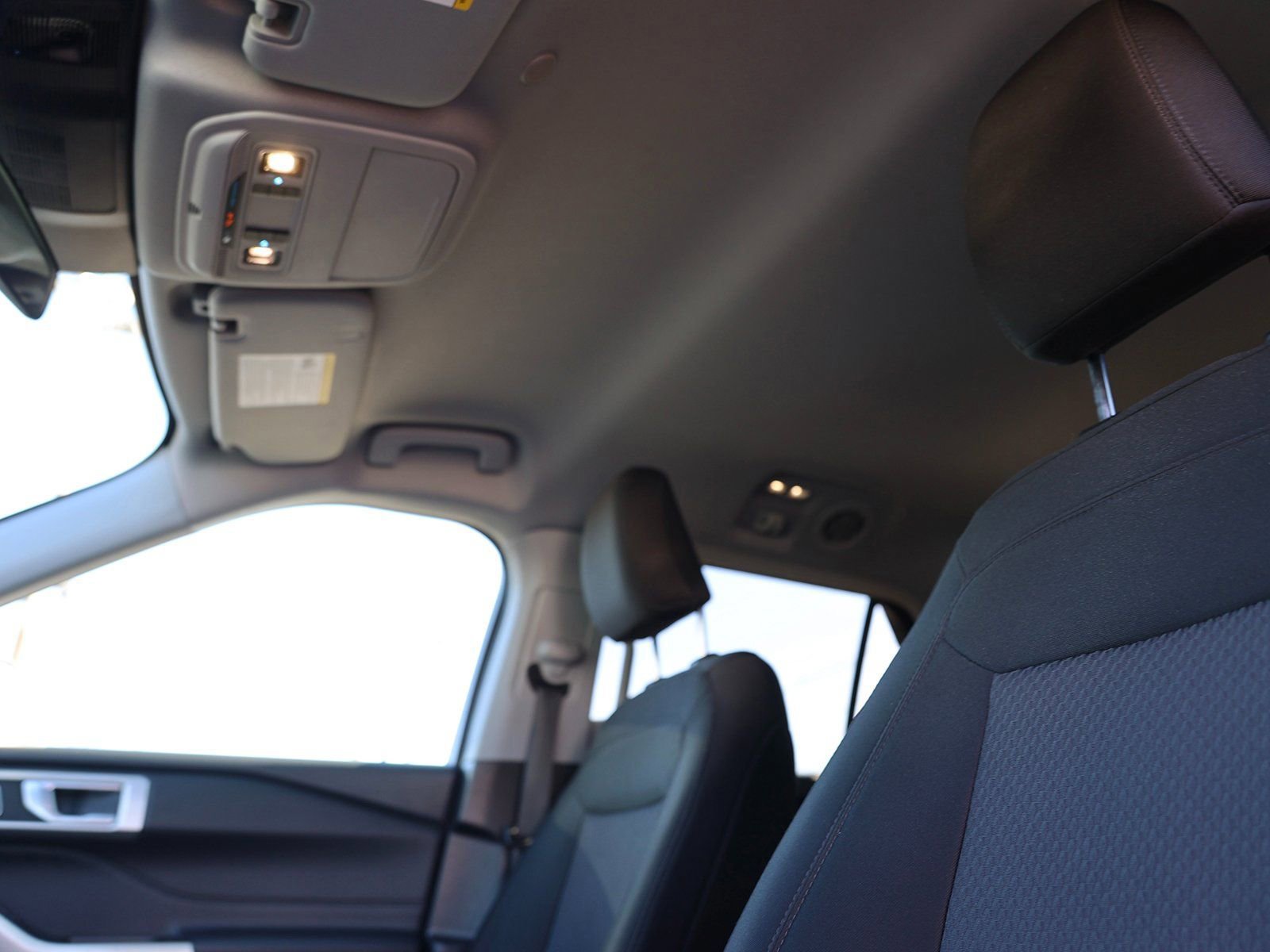 Certified 2022 Ford Explorer XLT w/ Class IV Trailer Tow Package image 23